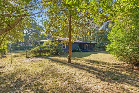 Tiny photo for 4802 Easy Street, Tallahassee, FL 32303 (MLS # 392243)
