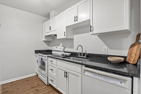 Tiny photo for 4802 Easy Street, Tallahassee, FL 32303 (MLS # 392243)