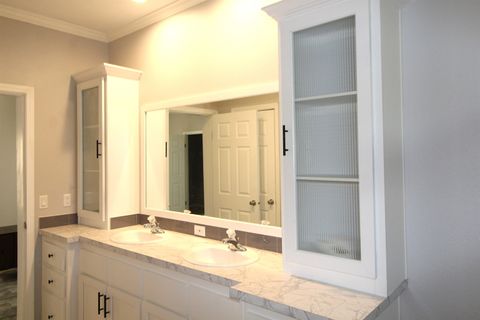 Tiny photo for 1720 E Oak Ridge Road, Tallahassee, FL 32305 (MLS # 398157)