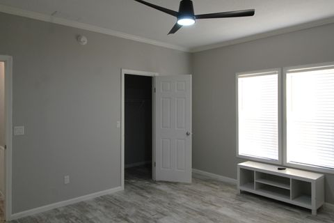 Tiny photo for 1720 E Oak Ridge Road, Tallahassee, FL 32305 (MLS # 398157)