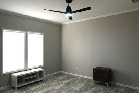 Tiny photo for 1720 E Oak Ridge Road, Tallahassee, FL 32305 (MLS # 398157)