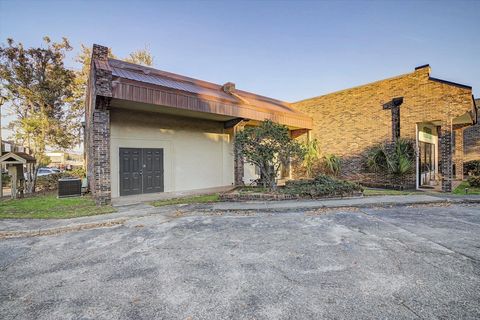 Tiny photo for 1740 & 1742 Thomasville Road, Tallahassee, FL 32312 (MLS # 396874)