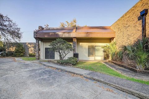 Tiny photo for 1740 & 1742 Thomasville Road, Tallahassee, FL 32312 (MLS # 396874)