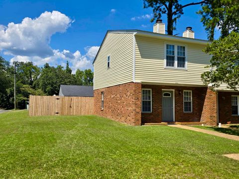 A home in TALLAHASSEE