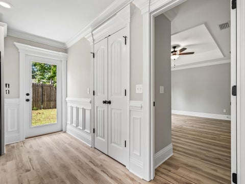 Tiny photo for 21 Cochise Street, Crawfordville, FL 32327 (MLS # 401782)