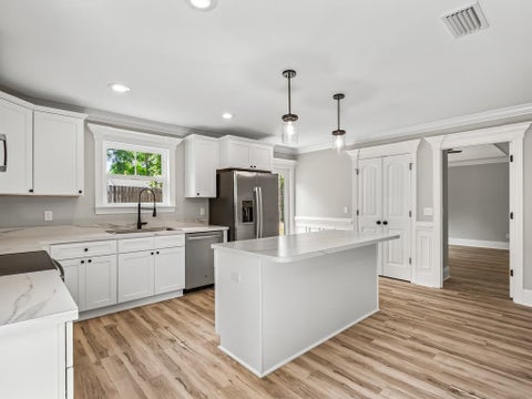 Tiny photo for 21 Cochise Street, Crawfordville, FL 32327 (MLS # 401782)
