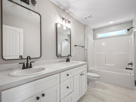 Tiny photo for 21 Cochise Street, Crawfordville, FL 32327 (MLS # 401782)
