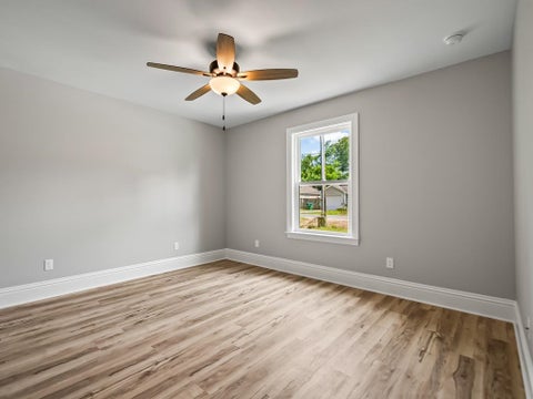 Tiny photo for 21 Cochise Street, Crawfordville, FL 32327 (MLS # 401782)