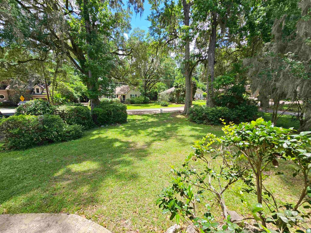 Photo of 2036 TRESCOTT Drive, Tallahassee, FL 32308 (MLS # 392050)