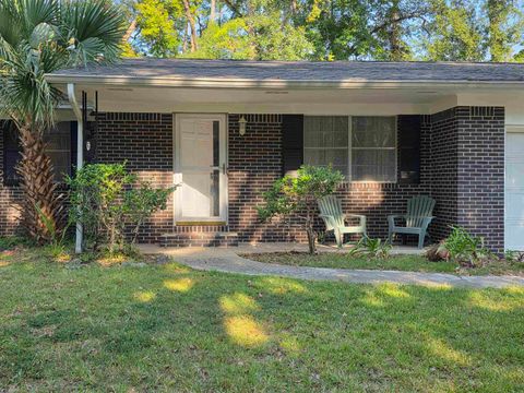 Tiny photo for 2036 TRESCOTT Drive, Tallahassee, FL 32308 (MLS # 392050)