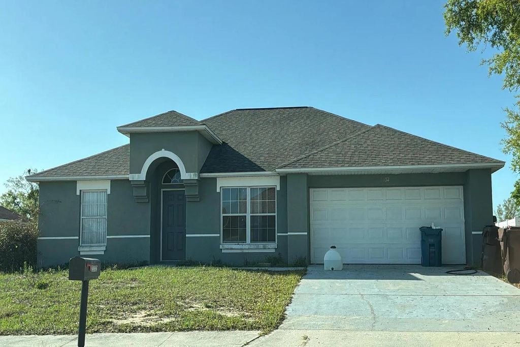 Photo of 2332 Sunset Pointe Drive, Other Florida, FL 33898 (MLS # 398011)