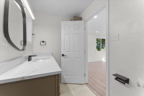 Tiny photo for 400 Talaflo Street, Tallahassee, FL 32308 (MLS # 402718)