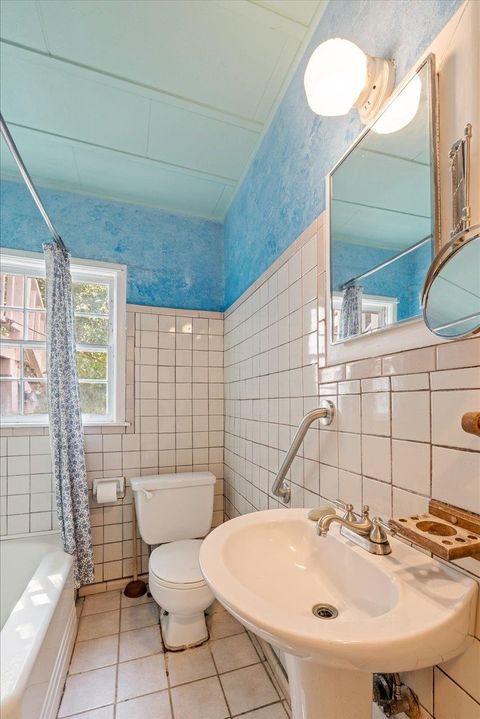 Tiny photo for 727 Miccosukee Road #-, Tallahassee, FL 32308 (MLS # 377728)