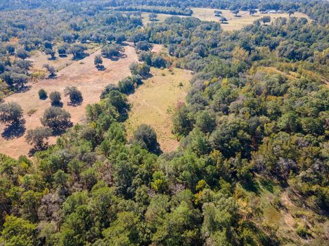 Tiny photo for Y Gardners Farm Road, Tallahassee, FL 32312 (MLS # 392306)