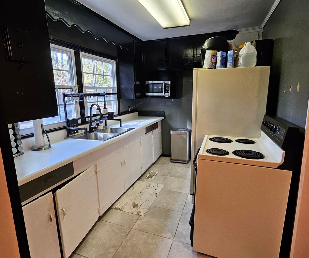 Photo of 505 Park Ave, Other Georgia, GA 31792 (MLS # 392964)