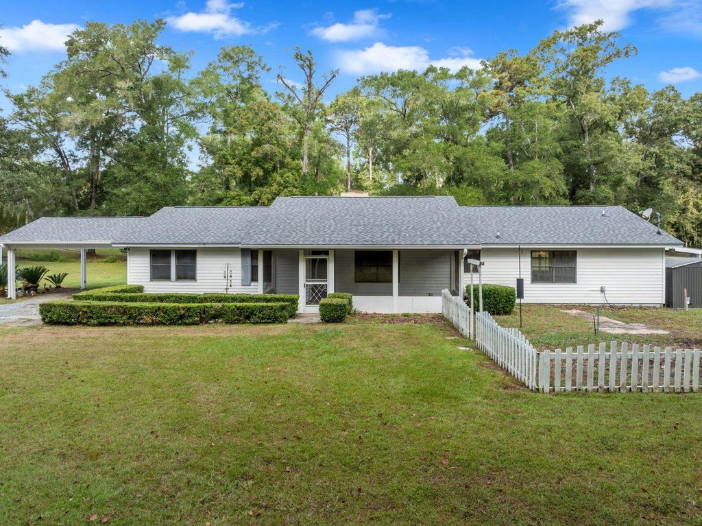 Photo of 4575 Louvinia Drive, Tallahassee, FL 32311 (MLS # 391677)