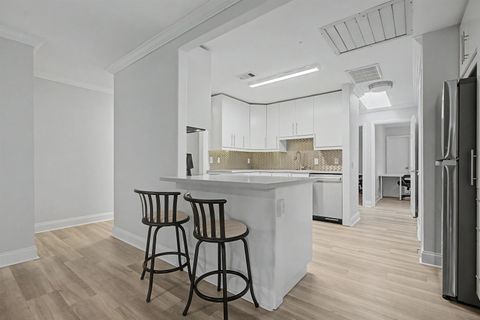 Tiny photo for 1331 Airport Drive #G16, Tallahassee, FL 32304 (MLS # 402547)