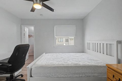Tiny photo for 1331 Airport Drive #G16, Tallahassee, FL 32304 (MLS # 402547)