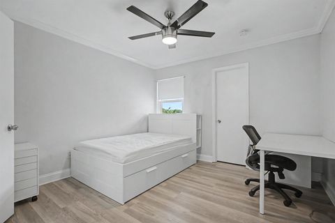 Tiny photo for 1331 Airport Drive #G16, Tallahassee, FL 32304 (MLS # 402547)