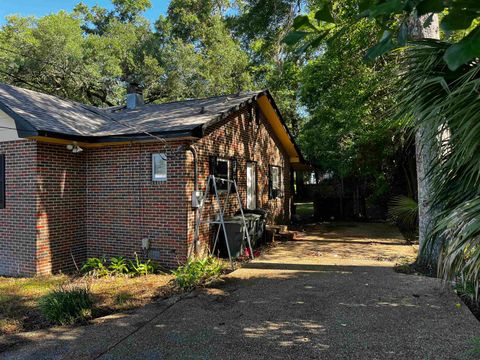 A home in TALLAHASSEE