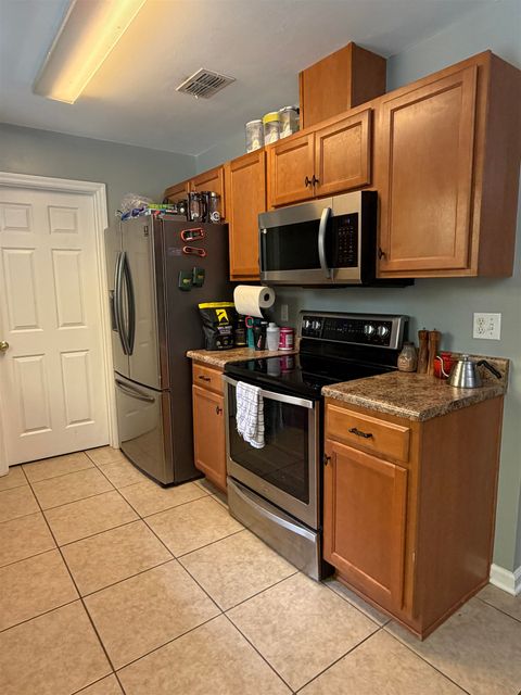 Tiny photo for 933 Splendor Road, Tallahassee, FL 32301 (MLS # 400427)