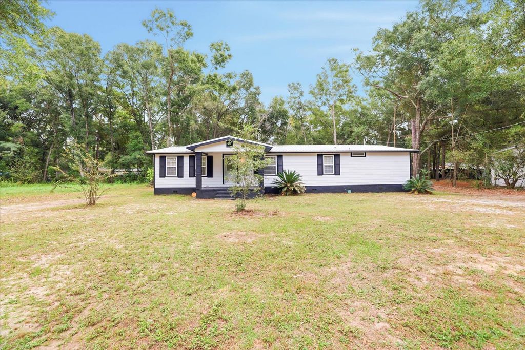Photo of 4057 Bishop Road, Tallahassee, FL 32305 (MLS # 392790)