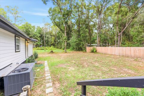 Tiny photo for 4057 Bishop Road, Tallahassee, FL 32305 (MLS # 392790)