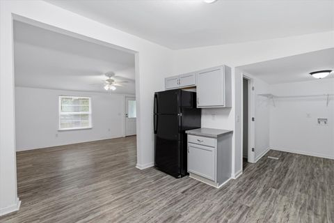 Tiny photo for 4057 Bishop Road, Tallahassee, FL 32305 (MLS # 392790)