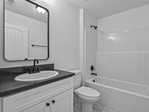 Tiny photo for 95 Tafflinger Road, Crawfordville, FL 32327 (MLS # 396997)