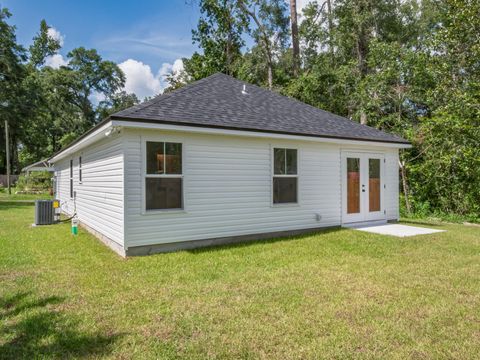 Tiny photo for 95 Tafflinger Road, Crawfordville, FL 32327 (MLS # 396997)