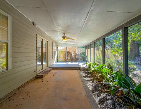 Tiny photo for 1909 Ty Ty Court, Tallahassee, FL 32308 (MLS # 392267)