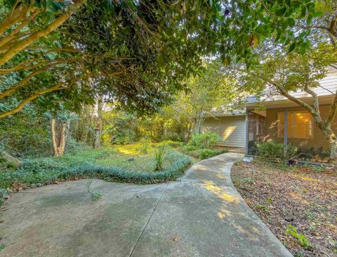Tiny photo for 1909 Ty Ty Court, Tallahassee, FL 32308 (MLS # 392267)