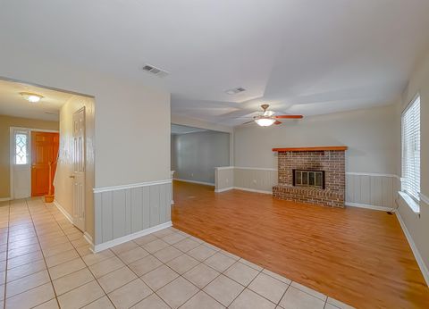 Tiny photo for 1909 Ty Ty Court, Tallahassee, FL 32308 (MLS # 392267)