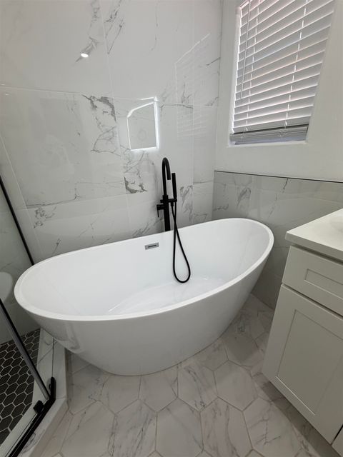 Tiny photo for 4904 Parkview Ct, Tallahassee, FL 32311 (MLS # 395938)