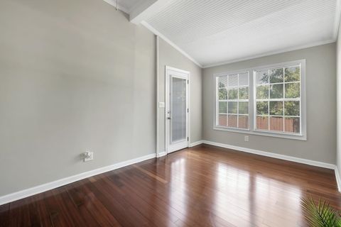 Tiny photo for 214 W Sharon Street, Quincy, FL 32351 (MLS # 396944)