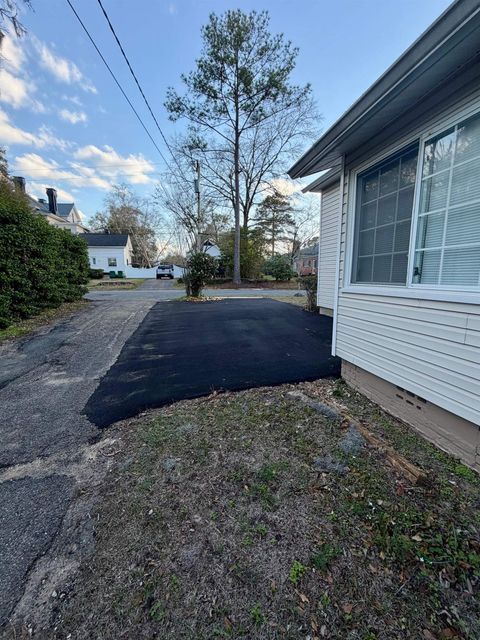 Tiny photo for 214 W Sharon Street, Quincy, FL 32351 (MLS # 396944)