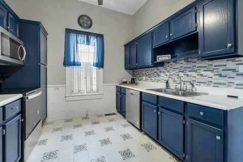 Tiny photo for 214 W Sharon Street, Quincy, FL 32351 (MLS # 396944)