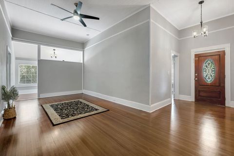 Tiny photo for 214 W Sharon Street, Quincy, FL 32351 (MLS # 396944)