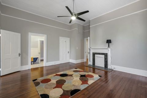 Tiny photo for 214 W Sharon Street, Quincy, FL 32351 (MLS # 396944)