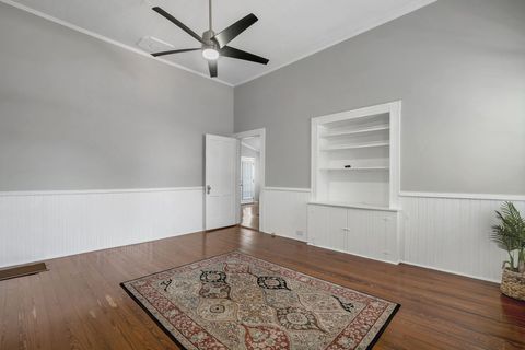Tiny photo for 214 W Sharon Street, Quincy, FL 32351 (MLS # 396944)