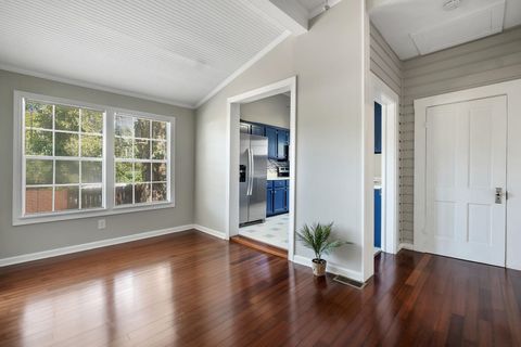 Tiny photo for 214 W Sharon Street, Quincy, FL 32351 (MLS # 396944)