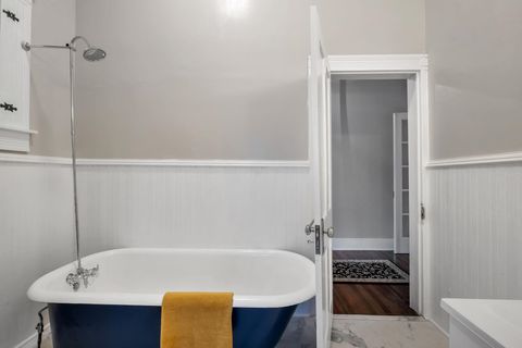 Tiny photo for 214 W Sharon Street, Quincy, FL 32351 (MLS # 396944)