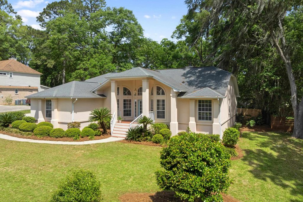Photo of 2920 Springfield Drive, Tallahassee, FL 32309 (MLS # 398761)