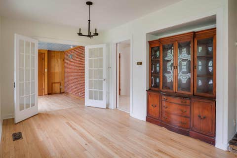 Tiny photo for 239 Lincoln Street, Tallahassee, FL 32301 (MLS # 402812)