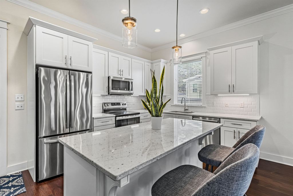 Photo of 411 Glenview Drive, Tallahassee, FL 32303 (MLS # 397347)