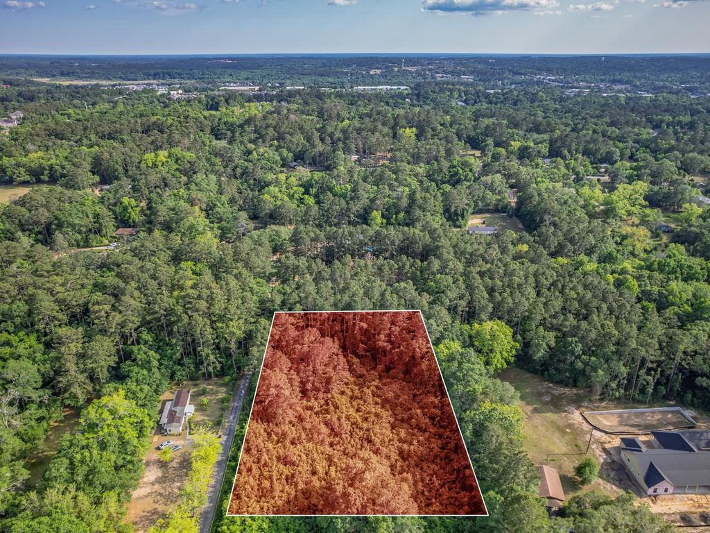 Photo of 0 LITTLETON CIR, Tallahassee, FL 32308 (MLS # 399561)