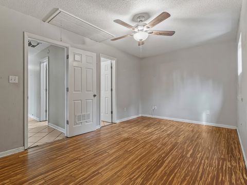 Tiny photo for 603/605 E Seaboard Street, Tallahassee, FL 32301 (MLS # 396907)