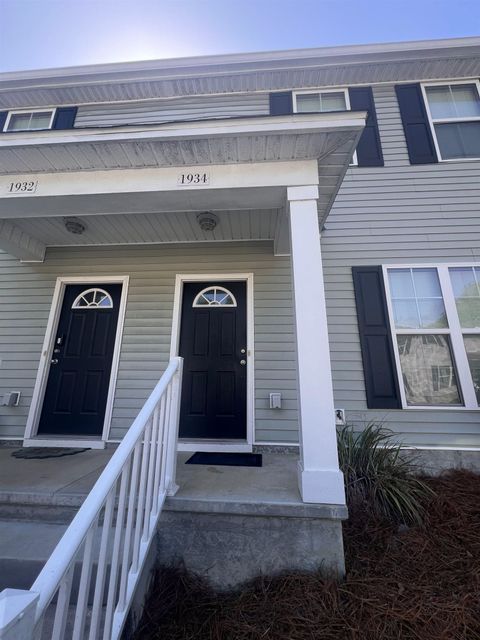 Photo of 1934 Ann Arbor Avenue, Tallahassee, FL 32304 (MLS # 392732)