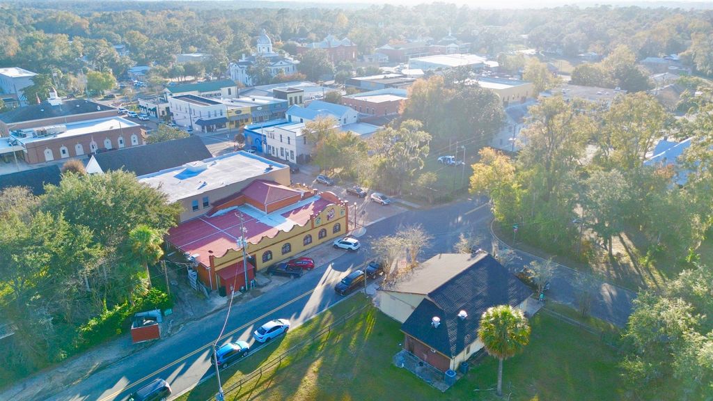 Photo of 320 N Cherry Street, Monticello, FL 32344 (MLS # 393410)