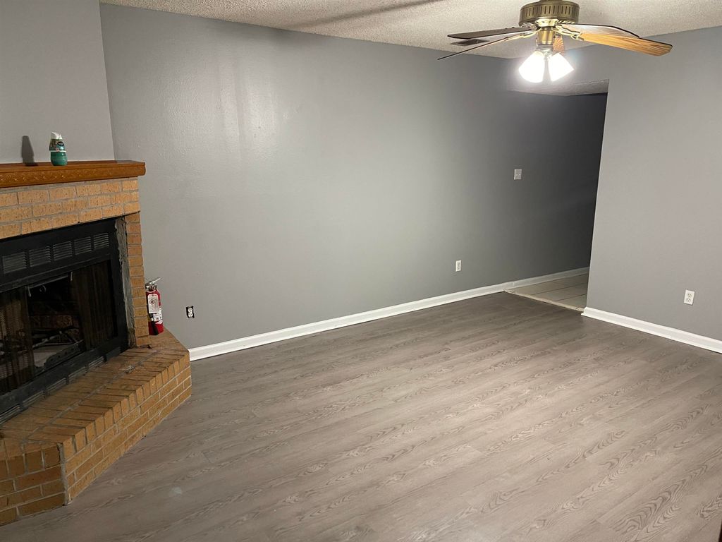 Photo of 1415 Pullen Road #E, Tallahassee, FL 32303 (MLS # 392014)